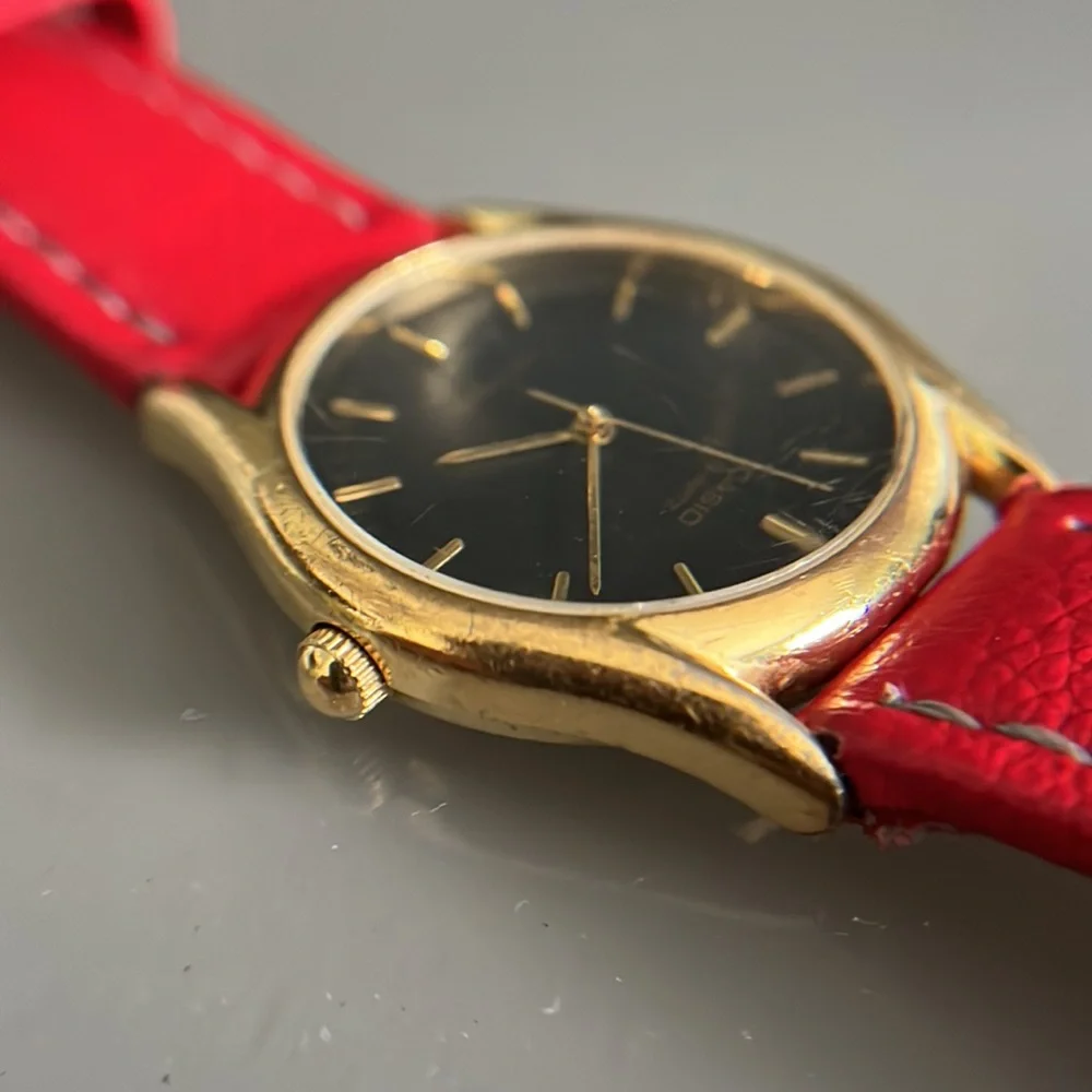 Casio MTP-094 Ladies Quartz Watch - Picture 2 of 16